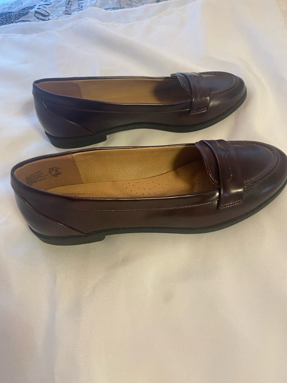 dexflex comfort Burgundy Penny Loafers - Picture 5 of 9